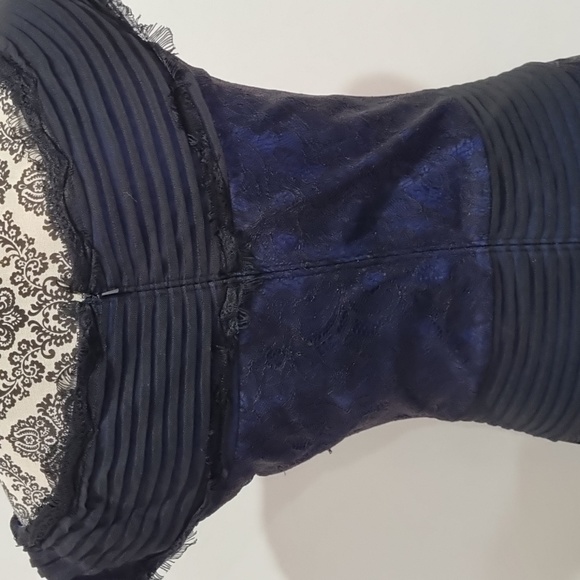 Montique, blue with black lace overlay, bodycon dress, size 10 - Picture 10 of 12